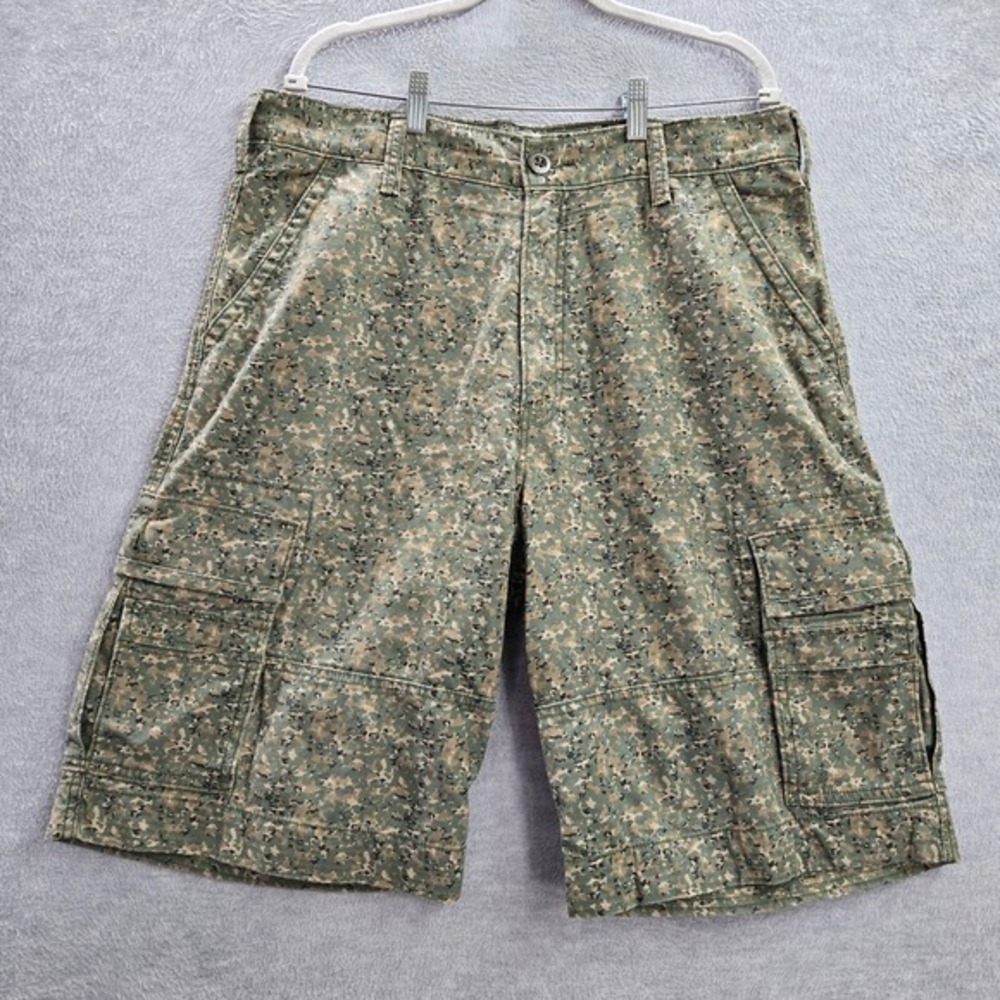 Levi's Men Shorts W34 Green Cargo Camouflage Cotton Outdoor Baggy Skater Y2K